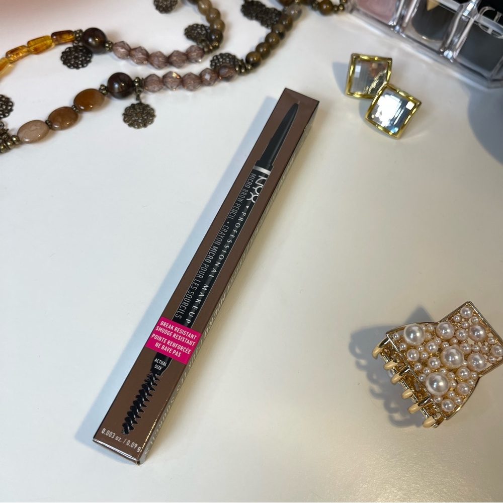 ❌SOLD 💖 Nyx Duo Eyebrow Pencil